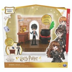 Harry Potter Magical Mini's Classroom Playsets - Potions Classroom -Disney Pixar Shop 6061847 Location Playset Potions Classroom V1 GML Front PKG 87727.1623381287